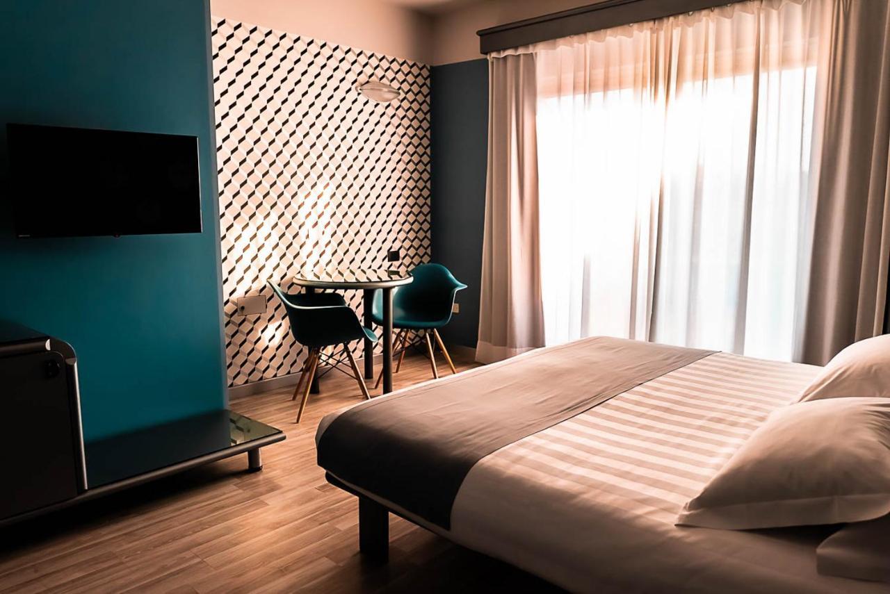 Business Hotel Casale Monferrato Exterior photo
