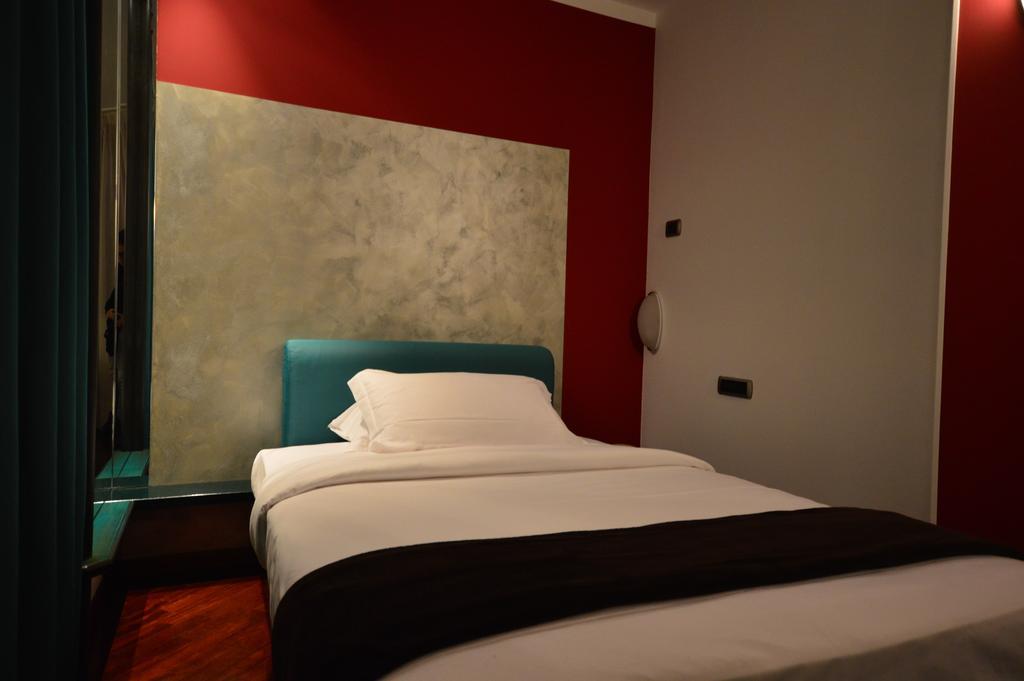Business Hotel Casale Monferrato Exterior photo
